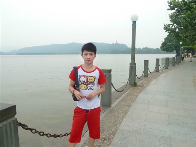 65641cd9ge112ce6fc928&690.jpg