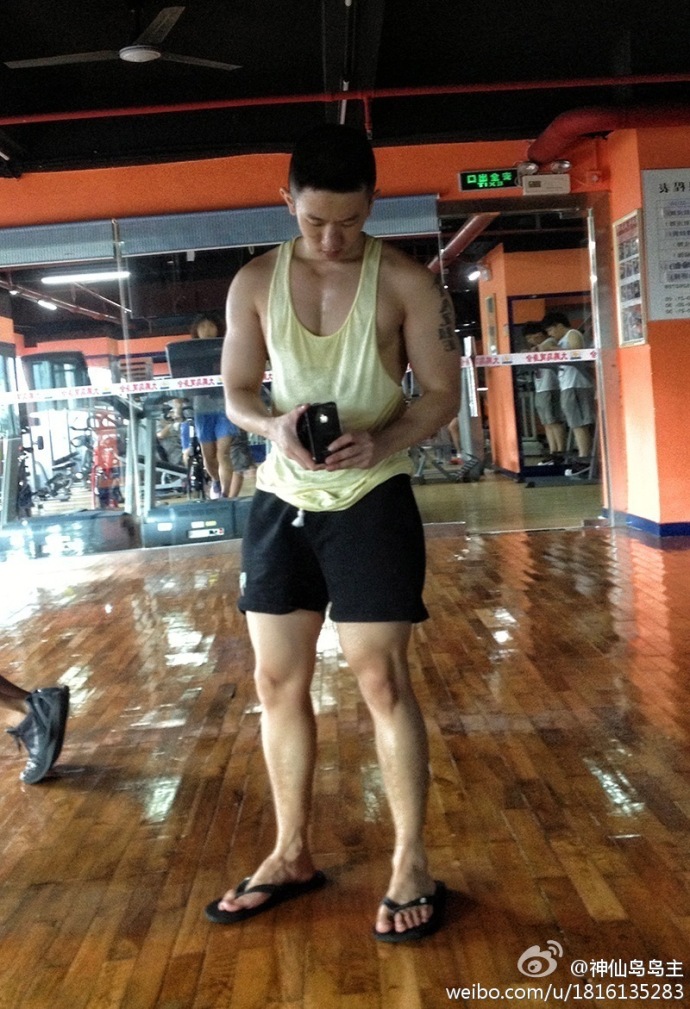 6c400673jw1eify558a30j20m80wj7da.jpg