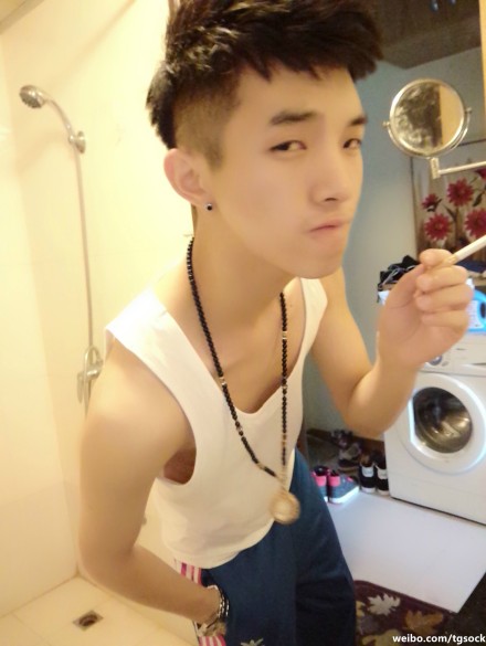 bdafd800gw1eji5re7r17j21741lcgvo.jpg