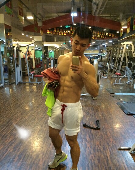 QQͼƬ20140929175040.jpg