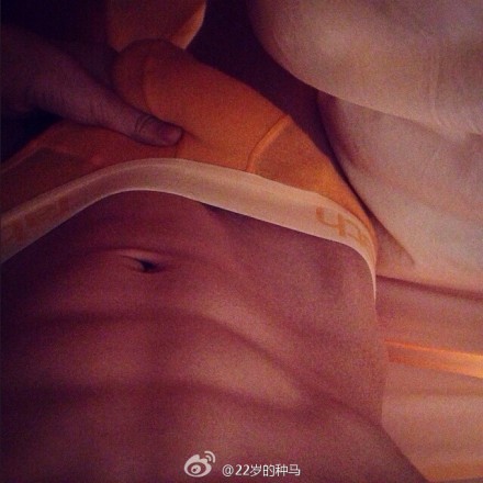 a4d87f8ajw1emzq66e03mj20hs0hsdje.jpg