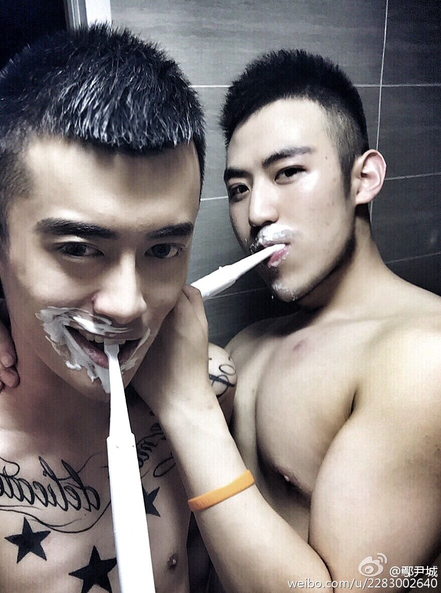 QQͼƬ20150506205640.jpg