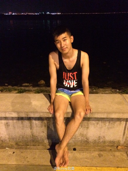 73af9775jw1es7p1kj4pkj21w02io7wh.jpg