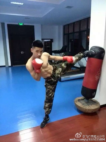 c6ca70b6jw1ew43rqtb87j20hs0npjso.jpg