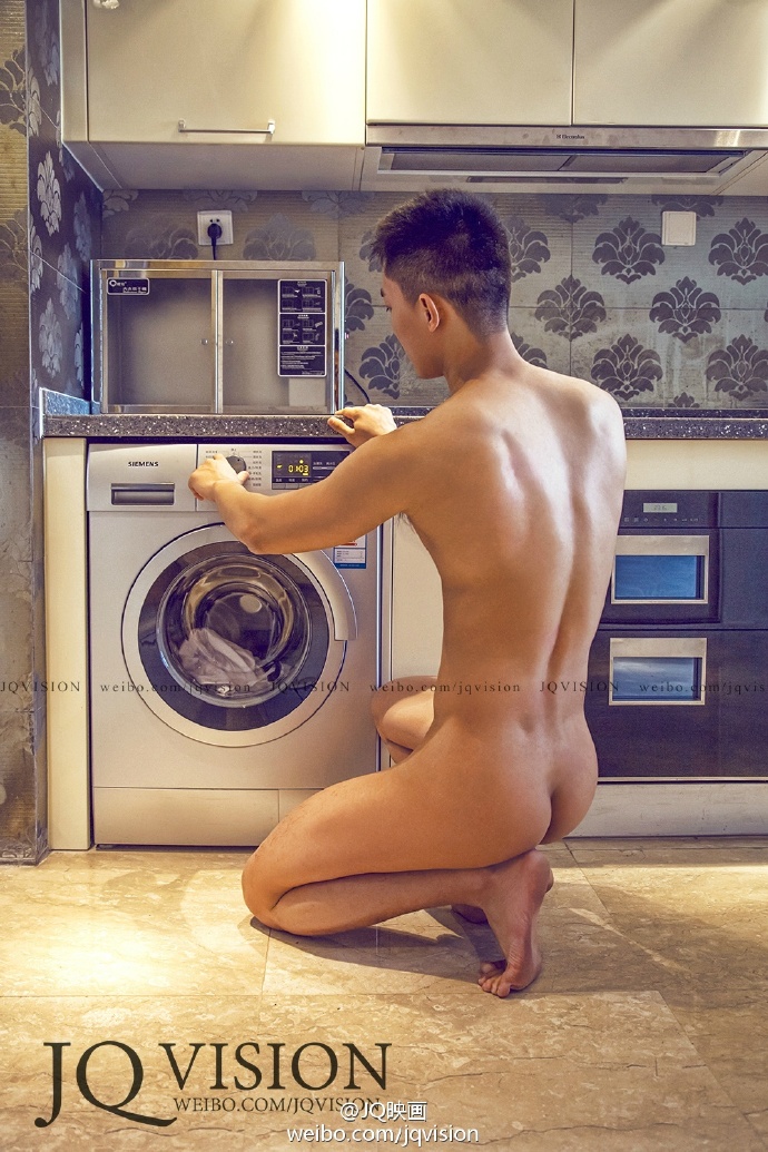 5752a8a3jw1et2s8z7mc2j20rs15o7k2.jpg