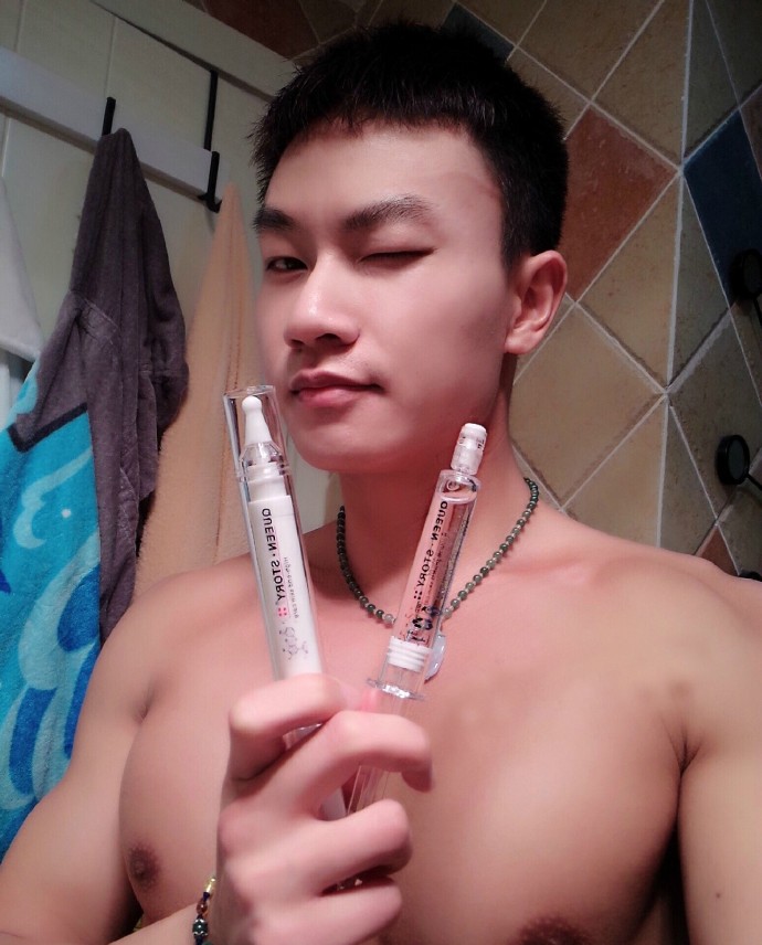 006aAEUIgw1f46bgokqkyj30zk184qbz.jpg