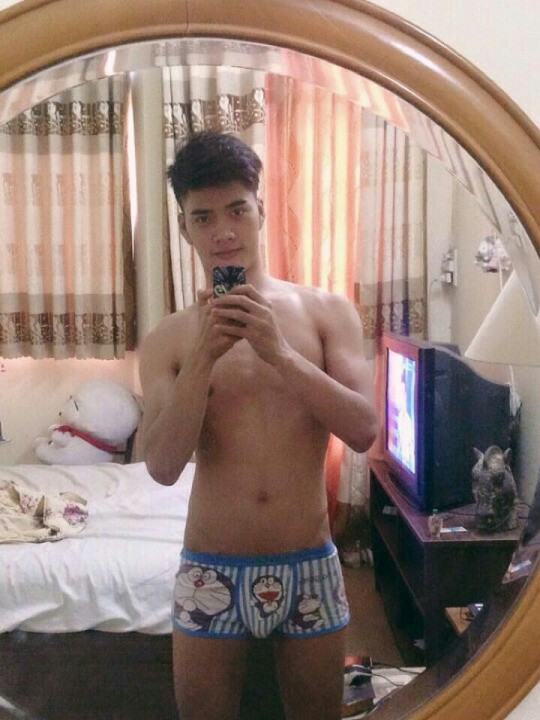 005IyJ8ejw1f7azis04m6j30f00k0wgs.jpg