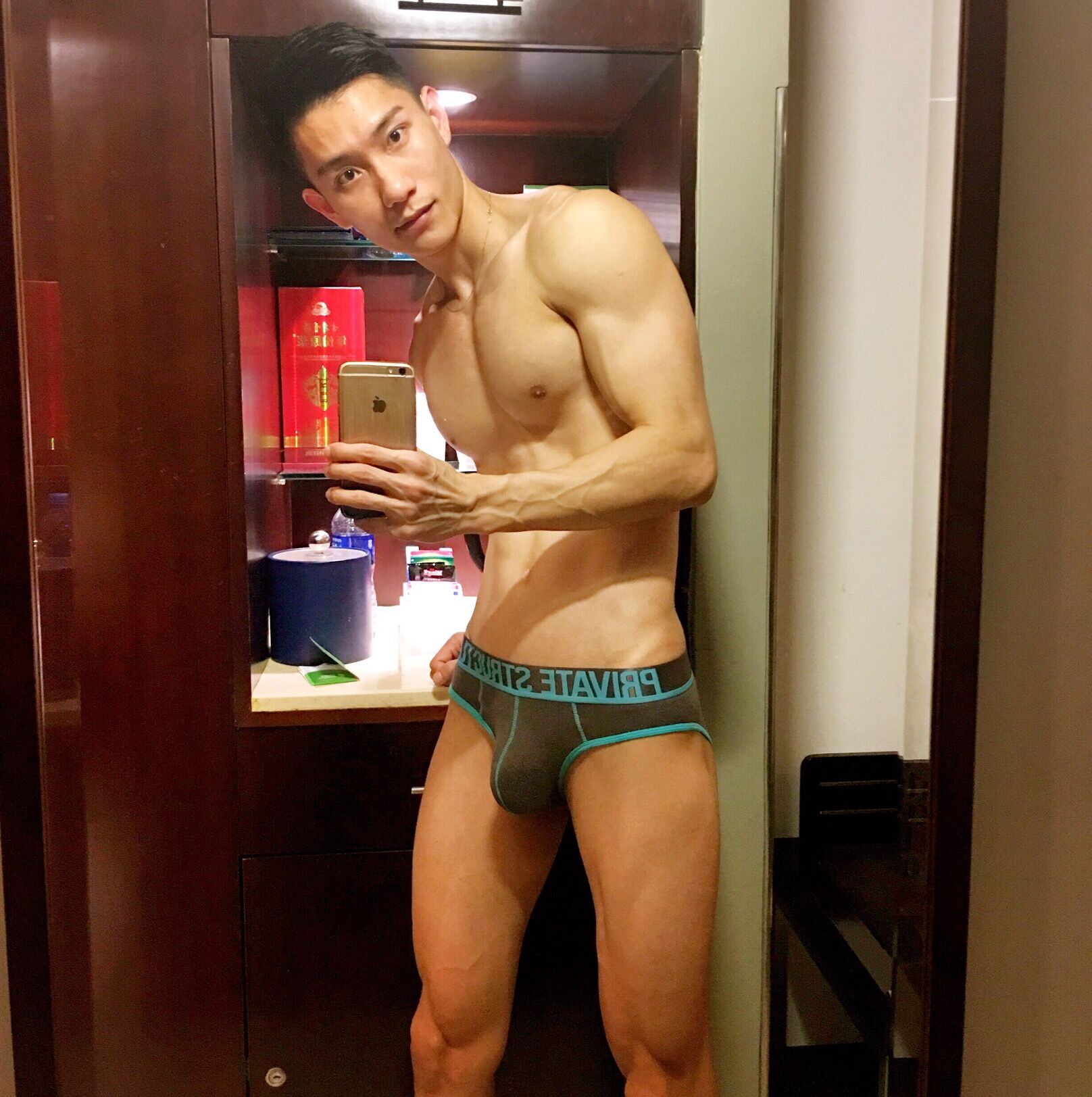 QQͼƬ20161112183650.jpg