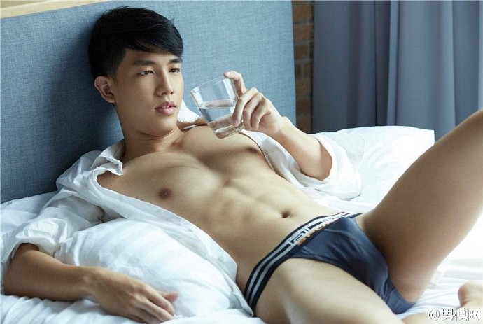 4e25c6f9jw1fb9434ov5zj20rs0indi6.jpg