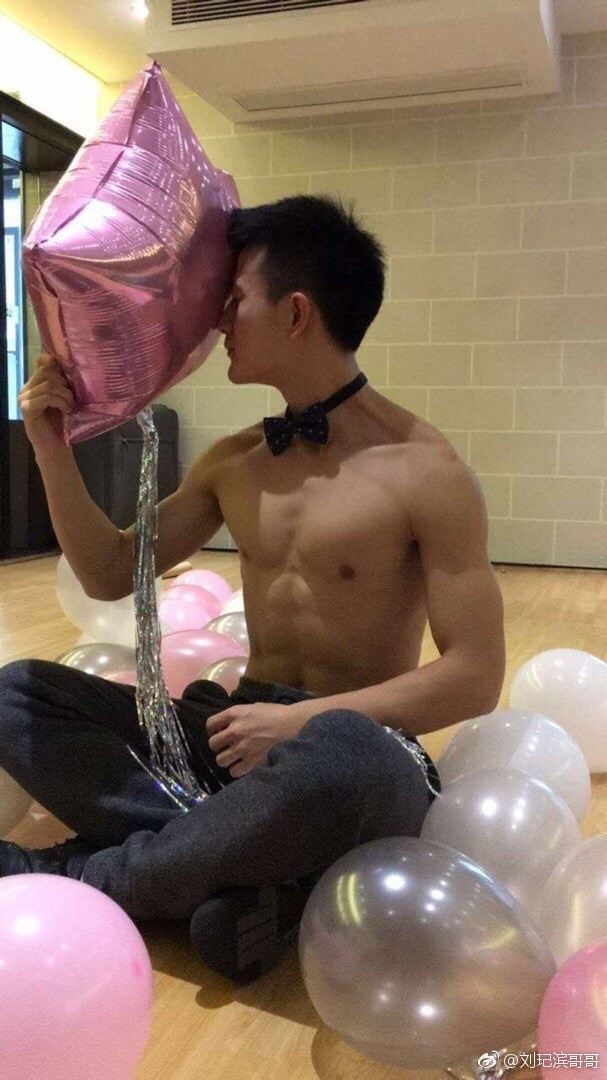 640449c9ly1fdfeat7xt6j20gv0u0n0p.jpg