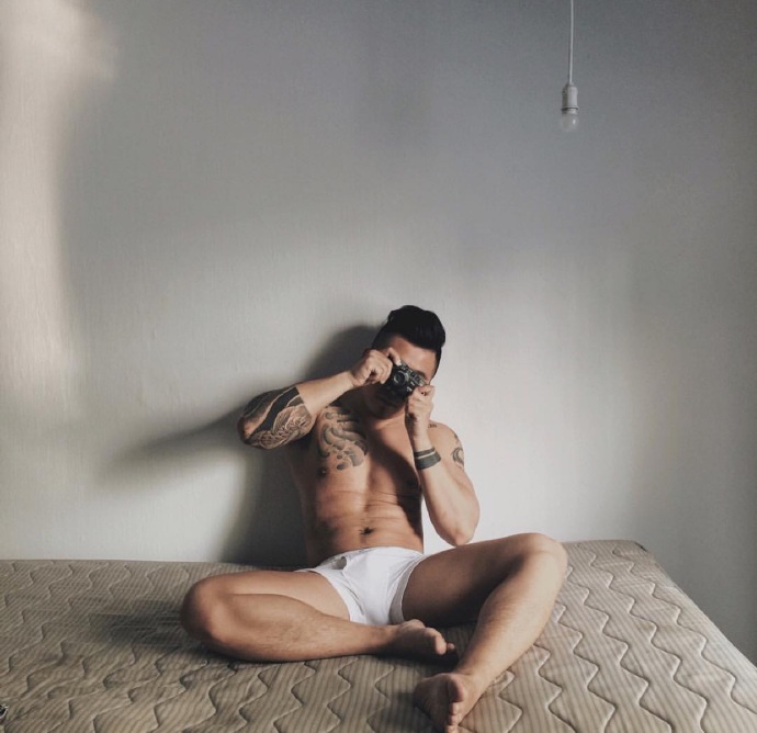 0068R5I8gy1fe9ecukhv7j30yi0xe795.jpg