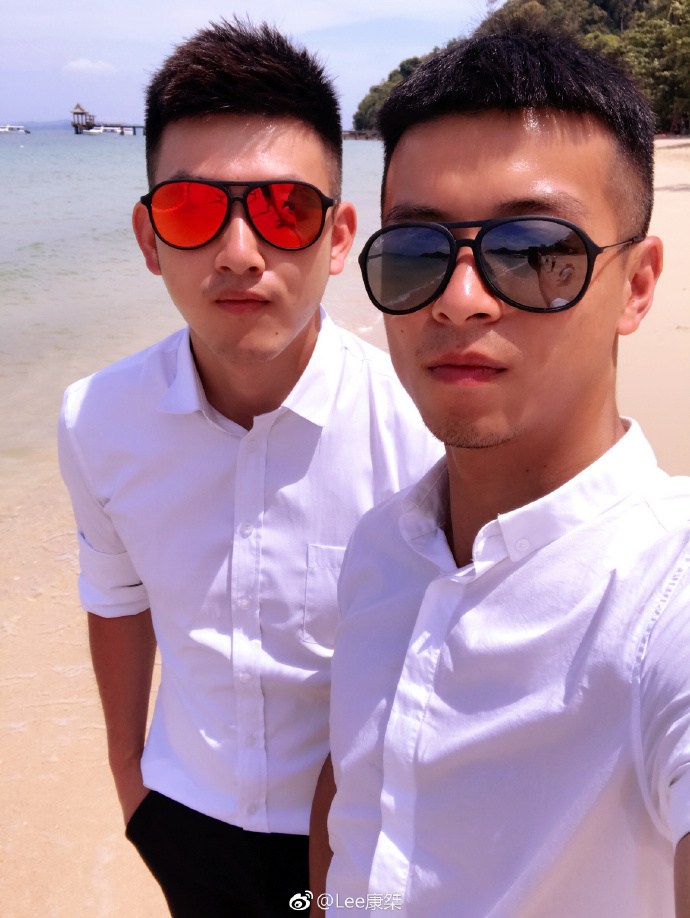 70a81e70gy1feujc1f84dj21sg2dsb2e.jpg