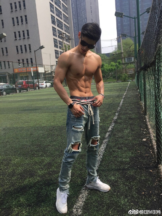 006CSbUSly1fg8ugpumrgj30qo0zknas.jpg