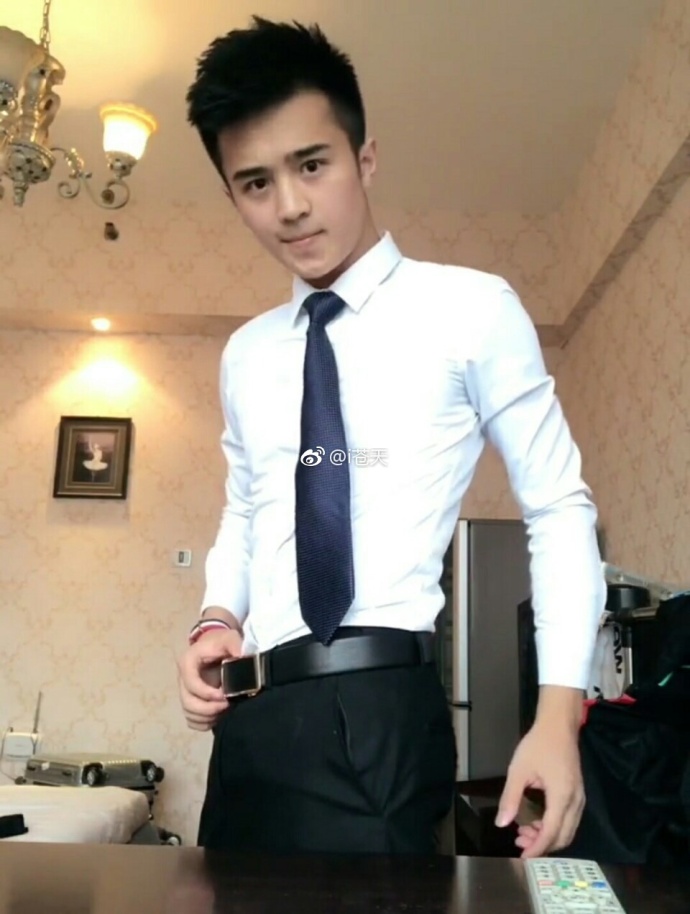 653e3fecly1fj9zvo7bxej20qo0zbtc9.jpg