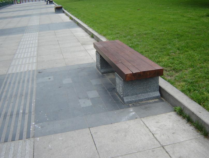 010.jpg
