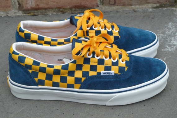 vans-2009-holiday-era-checkerboard-2.jpg