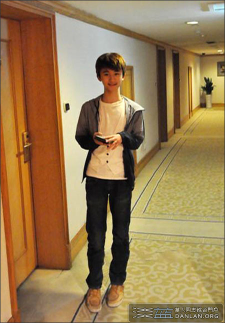 20100511_19961a8efd6a40a1459d8KthqkkOns3Y.jpg