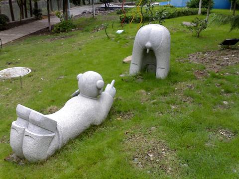03.jpg