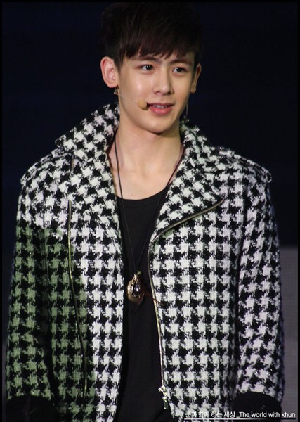 Nichkhun2.jpg