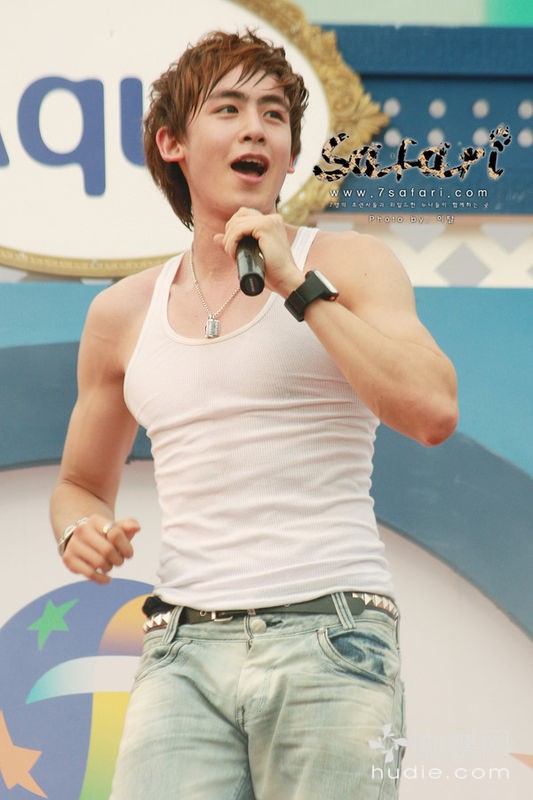 Nichkhun8.jpg